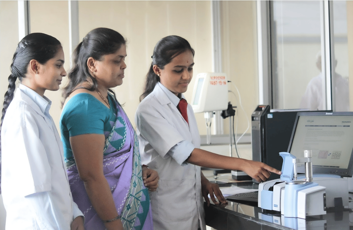 Vivekananda College of Pharmacy Bangalore College Labs and Classrooms photo 1